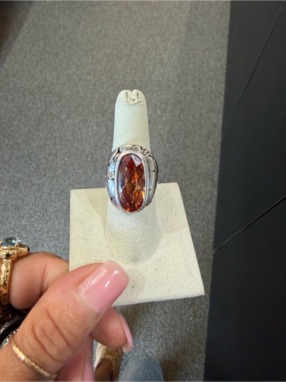 925 Sterling Silver Ring with Oval citrine Gemstone size 6.5 women’s 13.9 grams